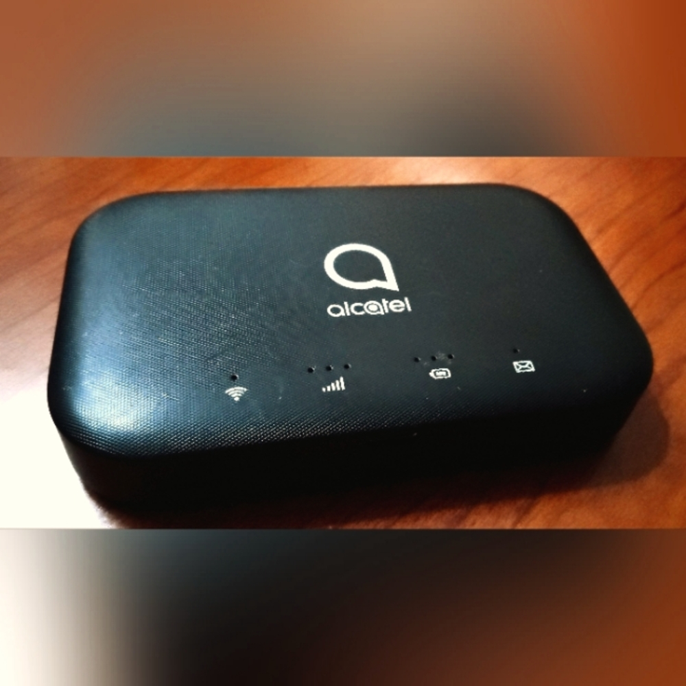 ALCATEL LINKZONE® 2 Wi-Fi 4g LTE Mobile Hotspot MW43TM